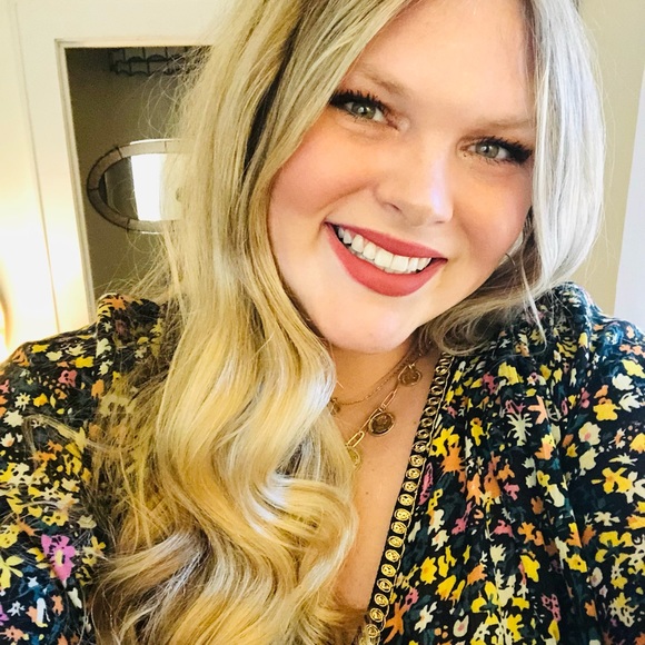 I love Free People, Show Me Your Mumu, David Yurman, and Gucci - Picture 1 of 1